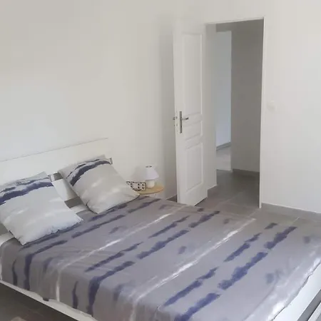 ヴィラ Entiere De 145m² Calme En Petite Camargue