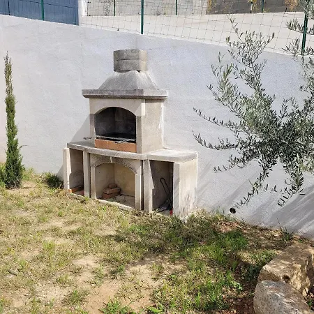 Entiere De 145m² Calme En Petite Camargue *